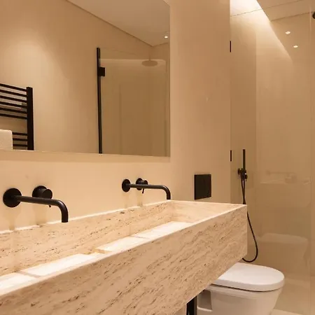 Almadina Smart Luxury Bed & Breakfast Oporto