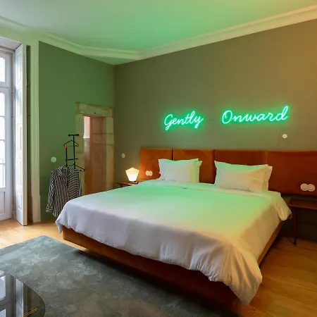 Almadina Smart Luxury * Oporto