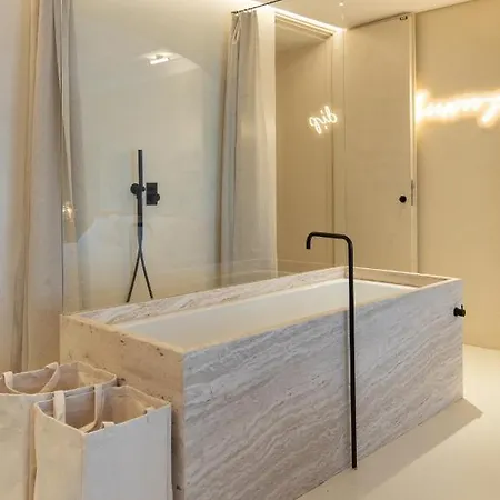 Almadina Smart Luxury * Oporto